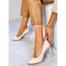 Linda Zapatos de tacón con punta redonda en beige 5