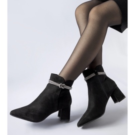 Botín aislante Alba negro 1 Botín aislante Alba negro 1