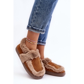 Pantuflas Sailey de mujer color camel con pelo marrón 1 Pantuflas Sailey de mujer color camel con pelo marrón 1