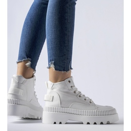 Inna Zapatillas blancas con plataforma alta Grotta. blanco 2
