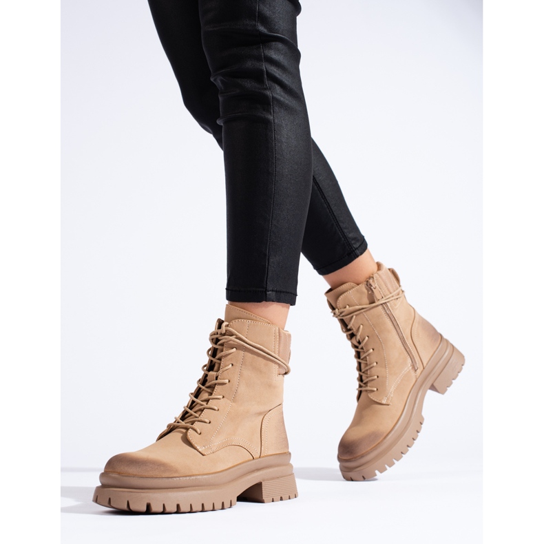 Trabajadoras Shelovet beige de mujer 1