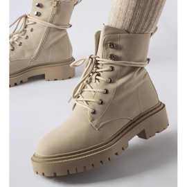 Botas planas beige con protector Brattle 2