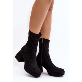 Botines negros de mujer Adelles con tacones enormes y plataforma 1