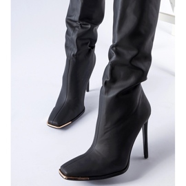 Botas tacón Conjunto negro 2