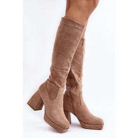Botas aislantes de mujer Layala beige con tacones enormes 1