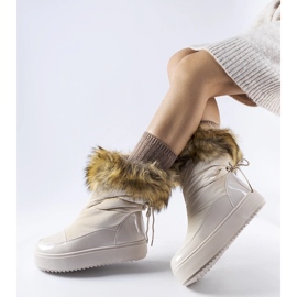 Botas de nieve beige con pelo decorativo de Igne 2