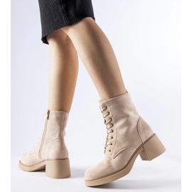 Botines sureños clásicos beige 1