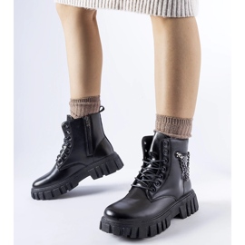 Botas negras con bolsillo Spadafore. negro 1