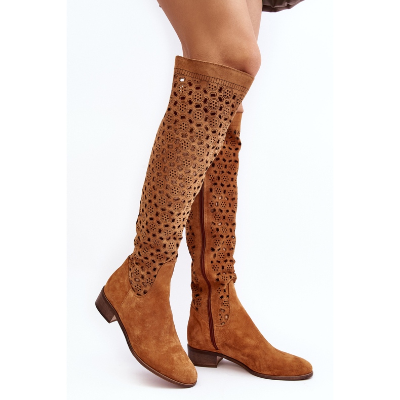 Botas de ante con estampado de puntas camel caladas marrón 1 Botas de ante con estampado de puntas camel caladas marrón 1