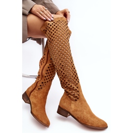 Botas Arinna de ante camel con dibujo calado marrón 6