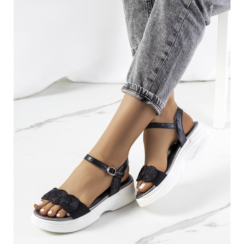 Sandalias negras en la plataforma Nandy negro 1 Sandalias negras en la plataforma Nandy negro 1