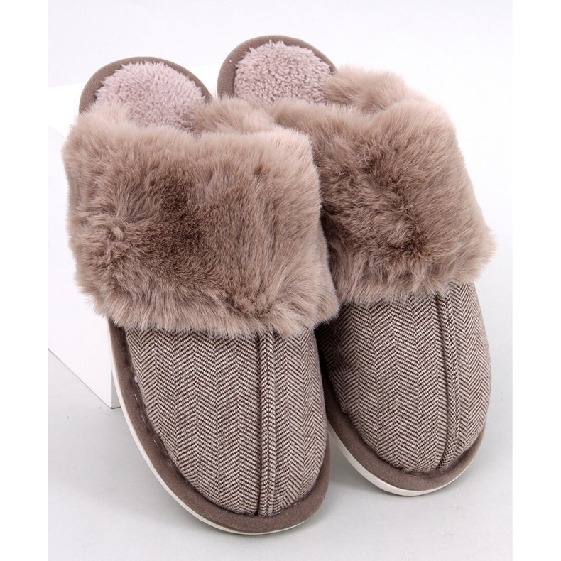 Zapatillas de casa de hombre Gregory Brown con diseño de espiga beige 1