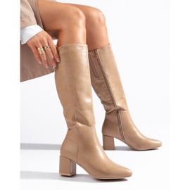 Botas de tacón beige de Daszyński 1 Botas de tacón beige de Daszyński 1