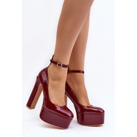 Zapatos de salón lacados con plataforma enorme y tacón de aguja, burdeos Ninames rojo 1