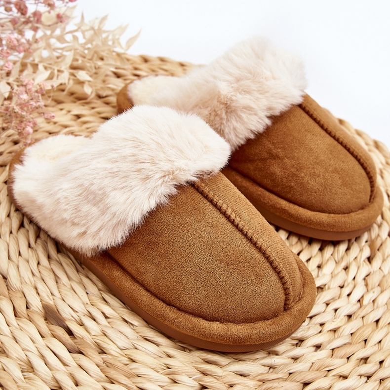 Zapatillas infantiles con pelo Camel Befana marrón 2