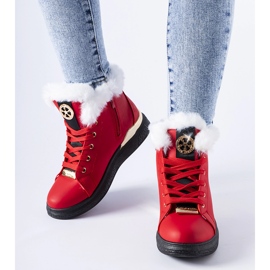 Zapatillas rojas con pelo blanco de Fiemme. rojo 3