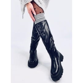 Botas Dillard negras con suela gruesa. negro 2
