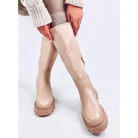 Botas Dillard Beige con suela gruesa. 3