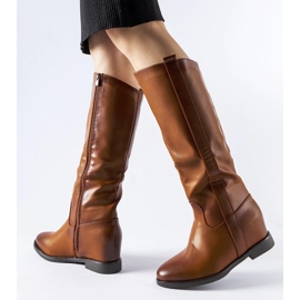 Botas marrones con cuñas ocultas de Chieuti marrón 1