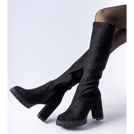 Botas negras con un enorme tacón Marquette. negro 1