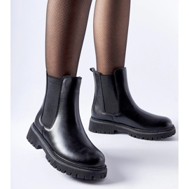 Botines clásicos sin cordones con aislamiento negros de Noas 2