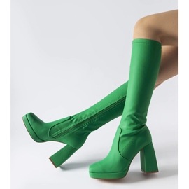 Botas de tacón alto en verde mate de Sycamore 1