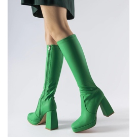 Botas de tacón alto en verde mate de Sycamore 2