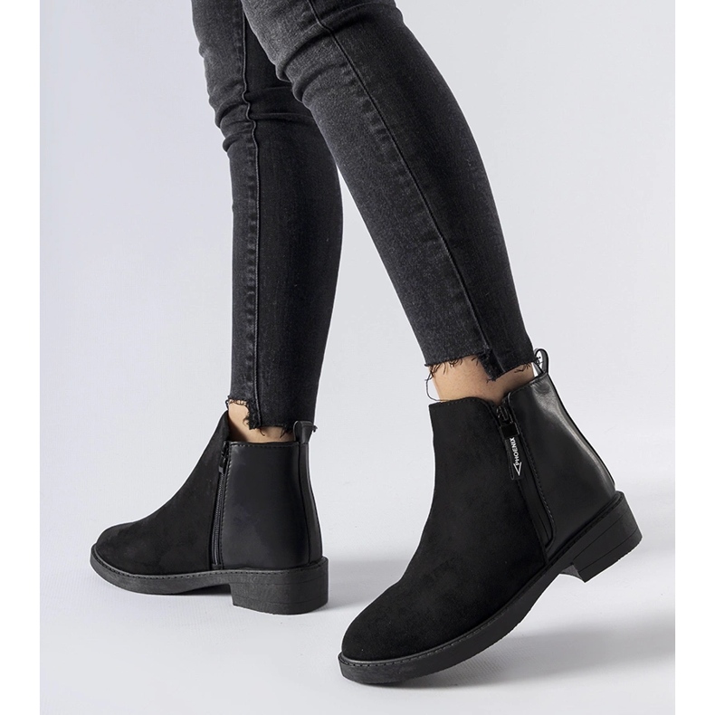 Botines Montaldo clásicos con aislamiento negro 1 Botines Montaldo clásicos con aislamiento negro 1