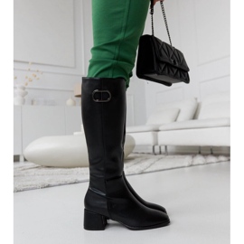 Botas negras con hebilla decorativa Sydney. negro 1