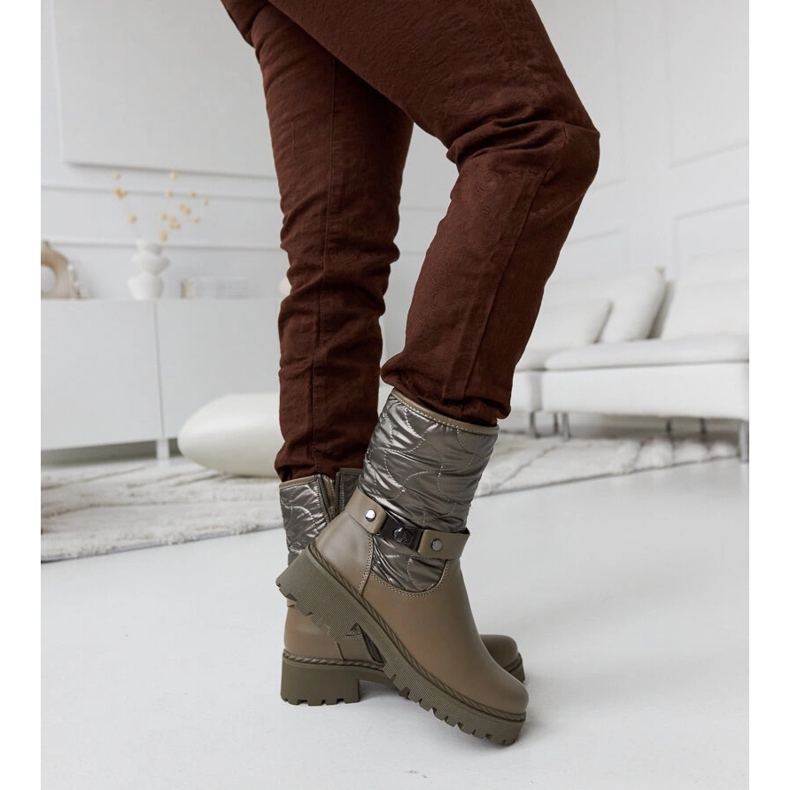 Botines verdes con aislamiento y correa decorativa Lido 1