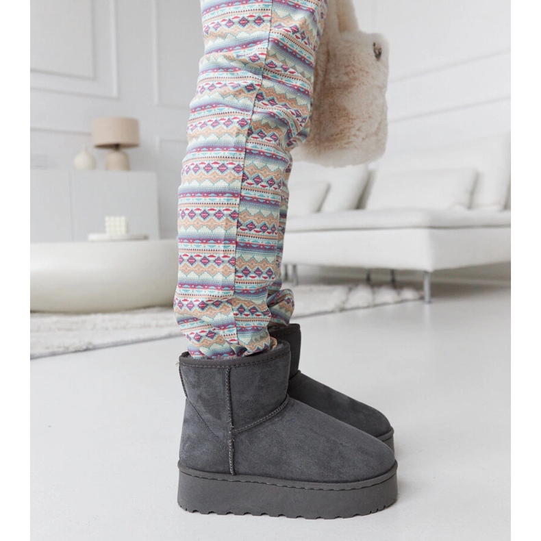 Botas de nieve grises con aislamiento en la plataforma Tucson 1