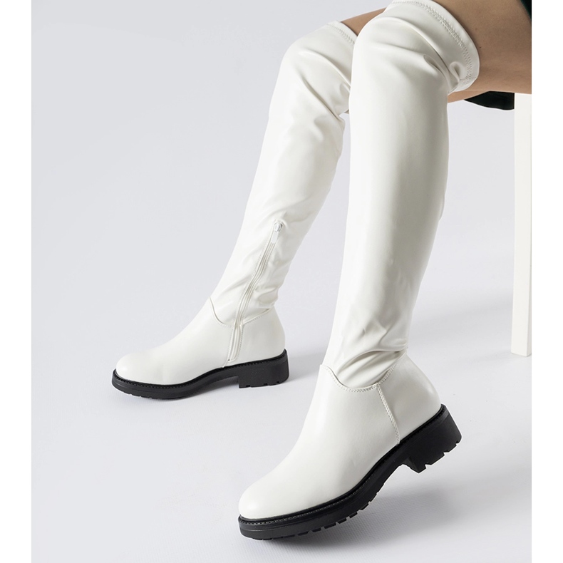 Botas largas blancas con suela Sisson oscura. blanco 1