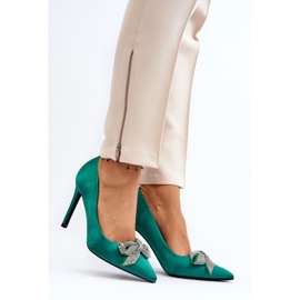 Tacones Fairine verdes con lazo. 2