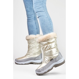 Botas de nieve altas de mujer blancas con pelo. blanco 1