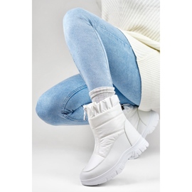 Botas de nieve blancas de mujer cómodas y aislantes. blanco 3
