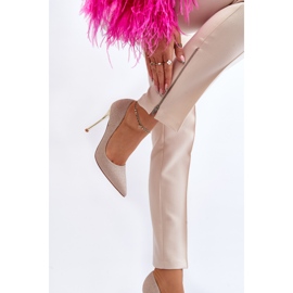 Tacones altos con purpurina dorada de Tiberon dorado 4
