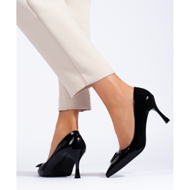 Zapatos de salón de mujer Vinceza con adorno negro 3