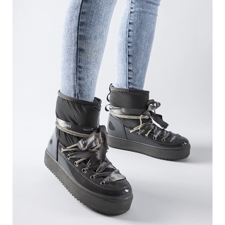 Botas de nieve charol gris con pedrería Alceo 1