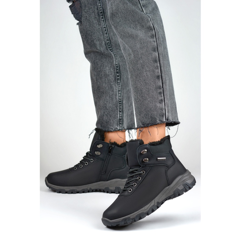 Botas altas de trekking, calzado de montaña negro para mujer. 1