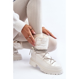 Botas de nieve para mujer con cordones decorativos, blanco Rilana 1 Botas de nieve para mujer con cordones decorativos, blanco Rilana 1