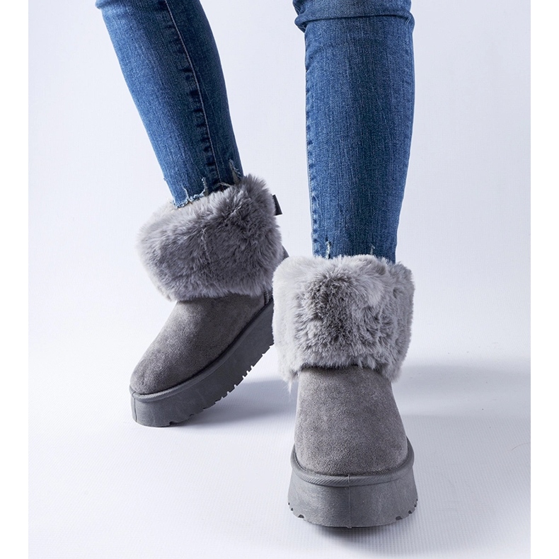 Botas de nieve grises decoradas con piel Adelfia 1 Botas de nieve grises decoradas con piel Adelfia 1