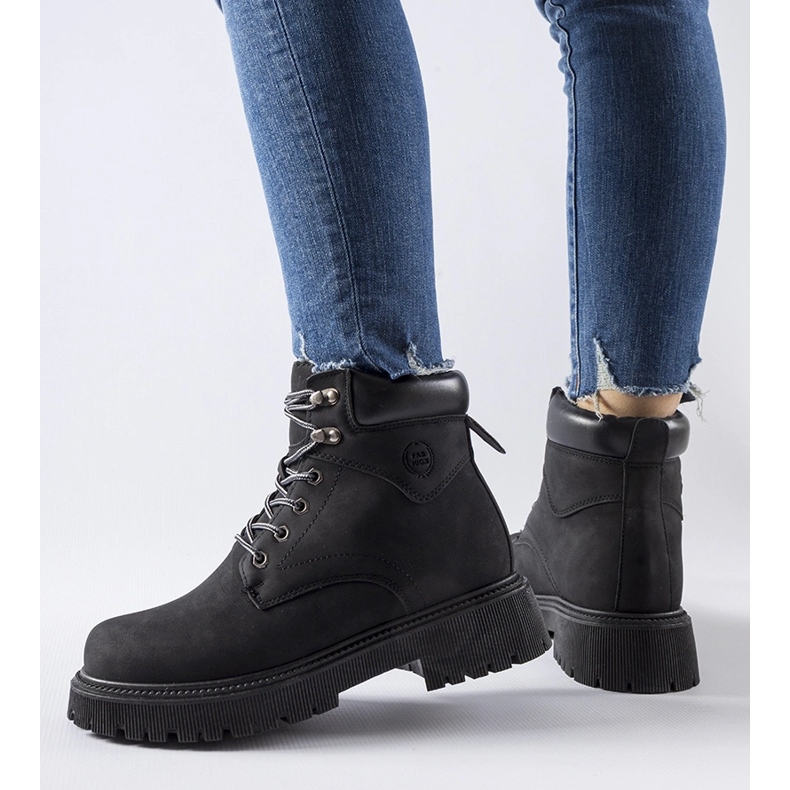 Trabajadores Bentley clásicos con aislamiento negro 1 Trabajadores Bentley clásicos con aislamiento negro 1