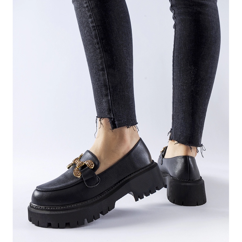 Mocasines negros decorados con pedrería Uzzone 1