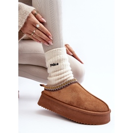 Pantuflas con suela gruesa de ante ecológico Camel Sylva marrón 2