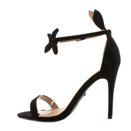 Sandalias en un pasador con orejas ZJ-15P Negro 1