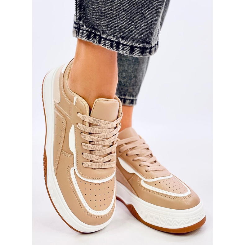 Zapatillas de mujer Moriau Camel beige 1