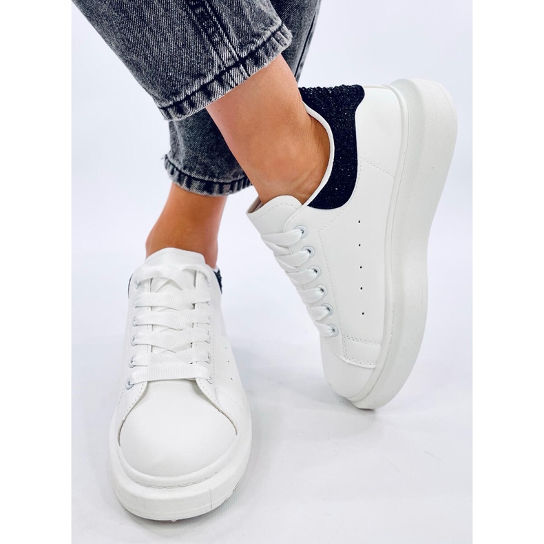 Deportivas Parkss BLANCO/NEGRO con plataforma y pedrería 1