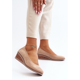 Vinceza Zapatos de cuña Belli de mujer de color beige 4