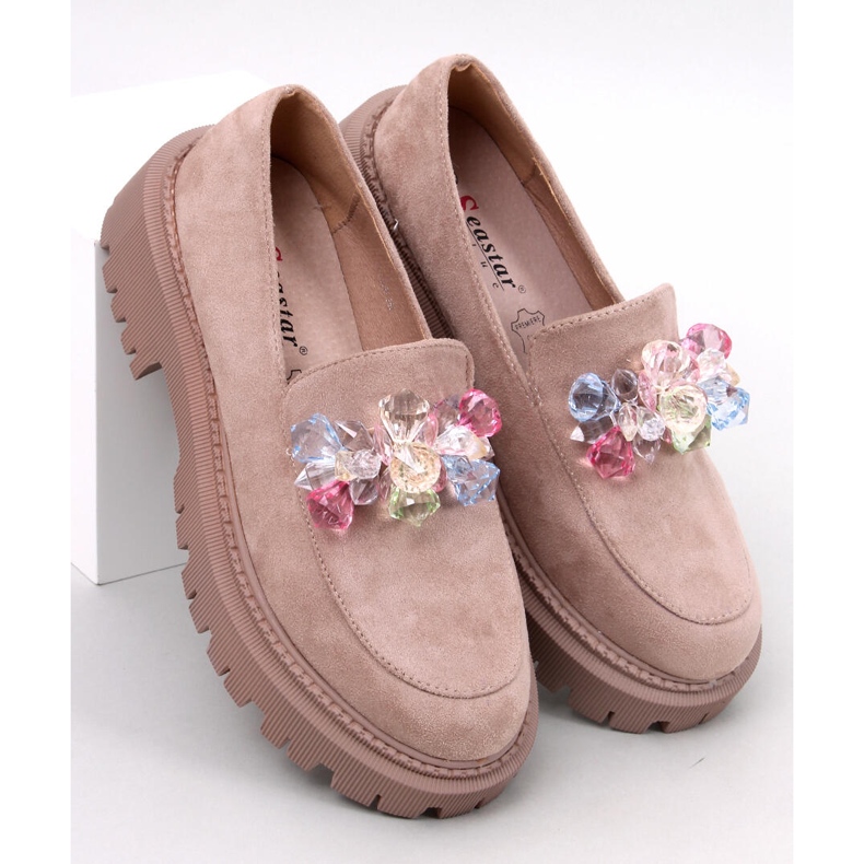 Mocasines caqui con plataforma y cuentas Stefani beige 1