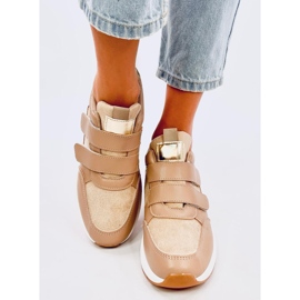 Deportivas Moulton Khaki con cuña y velcro beige 2